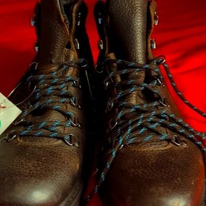 Boot Sorel Brand New size 12 brown color